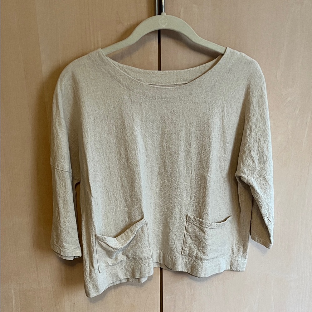 Casual Linen Women's Top, handmade from Wiksten pattern